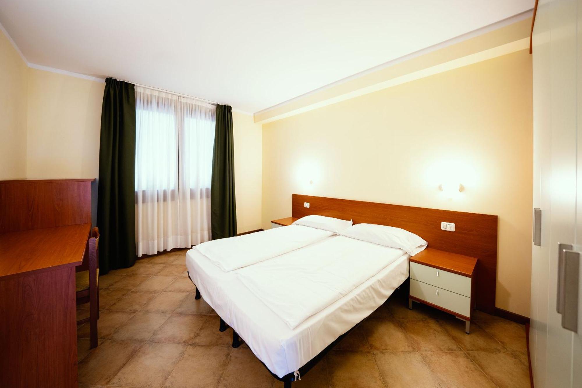 Tremosine Hotel Residence Campi الغرفة الصورة