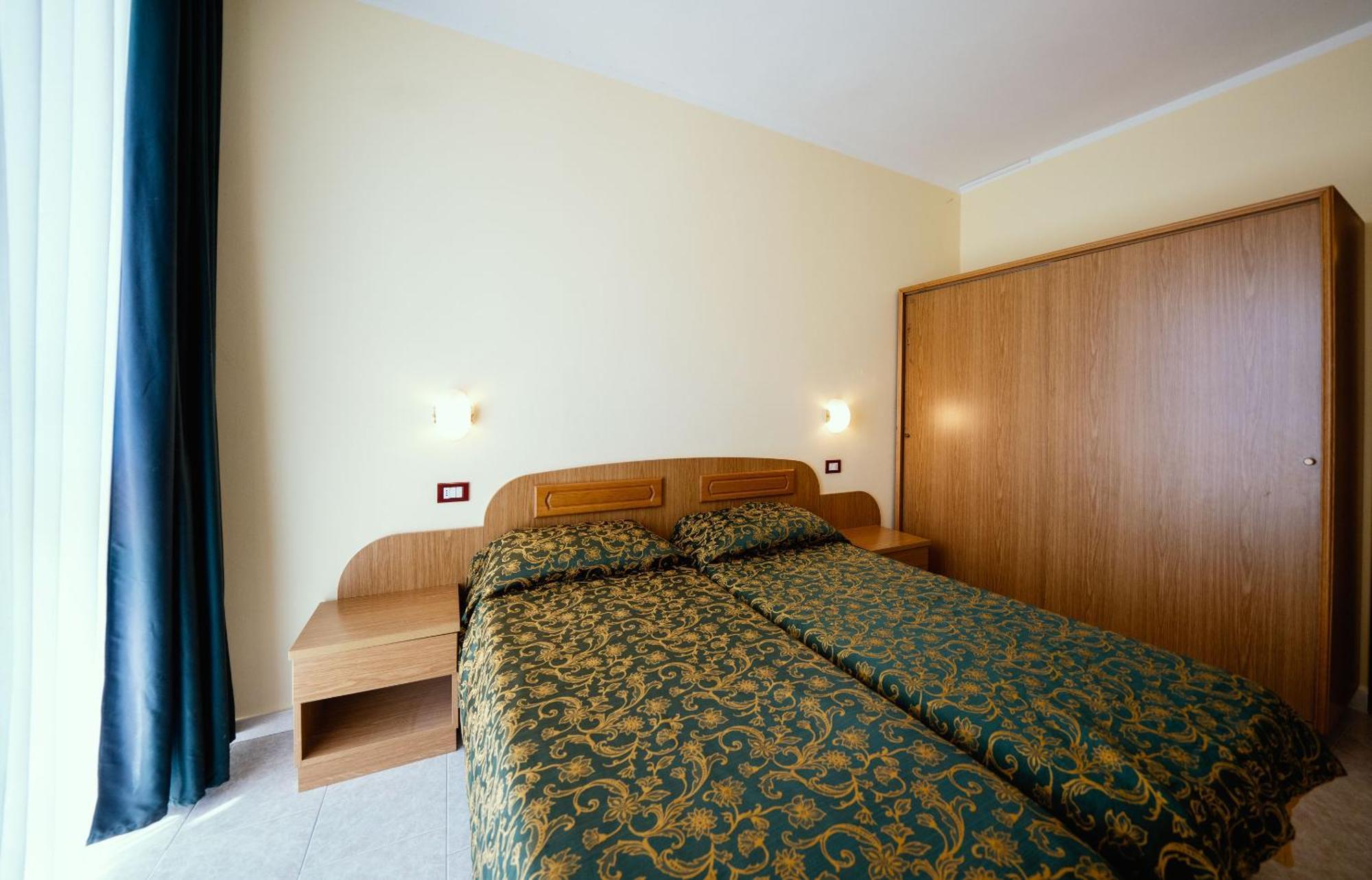 Tremosine Hotel Residence Campi الغرفة الصورة
